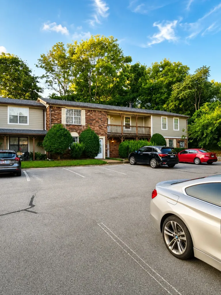 946 Coarsey Drive Nashville TN 37217