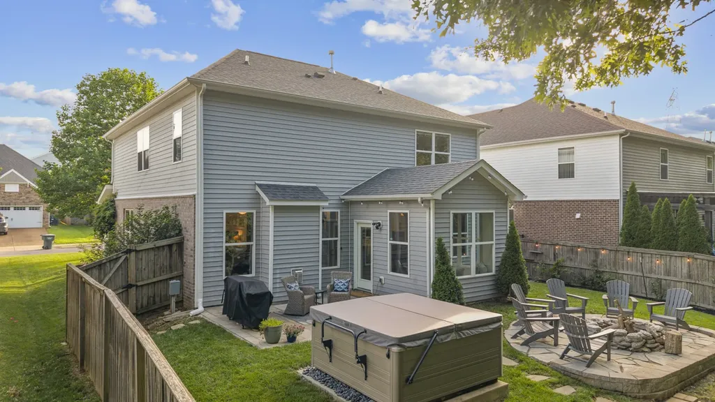 752 Bench Lane Mount Juliet TN 37122