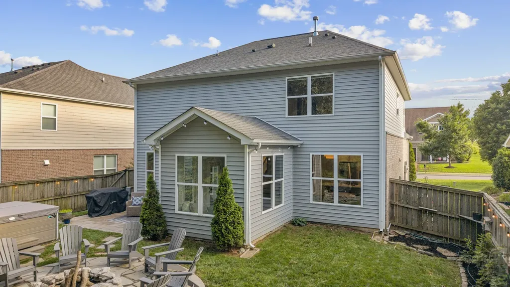 752 Bench Lane Mount Juliet TN 37122