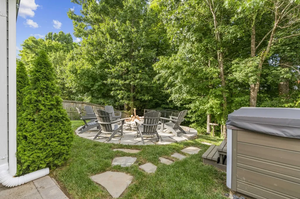 752 Bench Lane Mount Juliet TN 37122