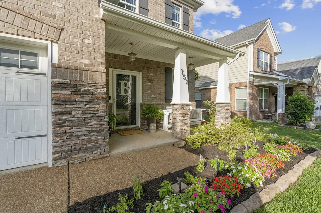 752 Bench Lane Mount Juliet TN 37122