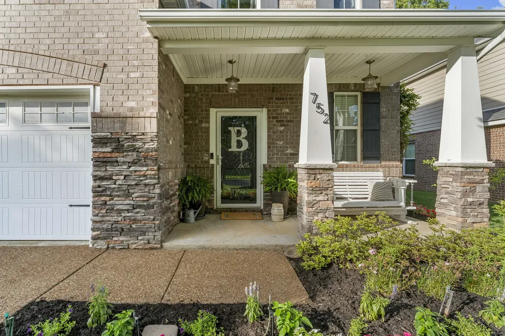 752 Bench Lane Mount Juliet TN 37122
