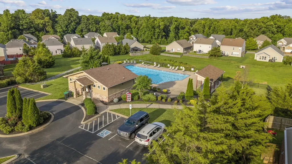 752 Bench Lane Mount Juliet TN 37122