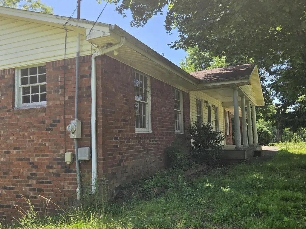 183 Old Georgetown Road, NW Cleveland TN 37312