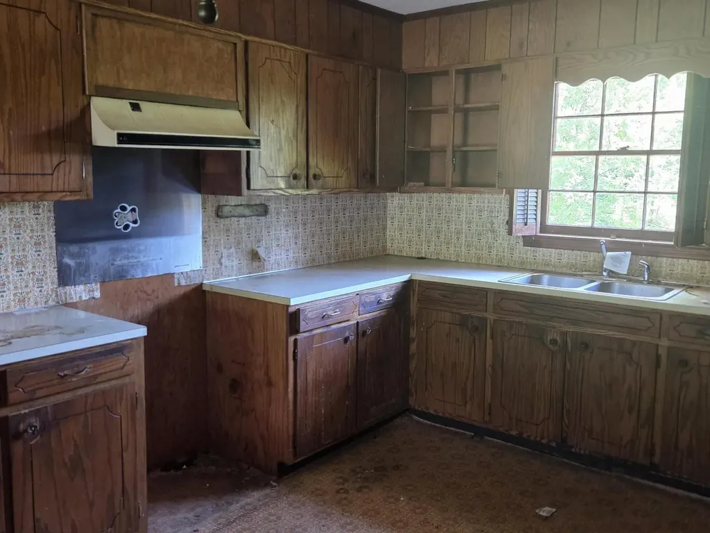 183 Old Georgetown Road, NW Cleveland TN 37312