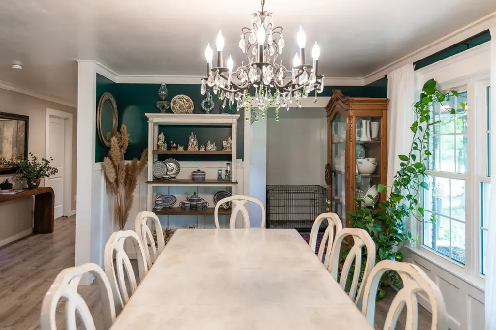 7636 Liberty Road Scotts Hill TN 38374