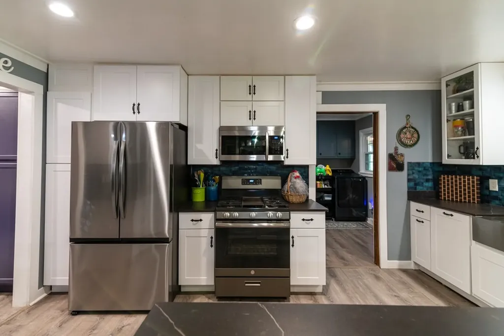 7636 Liberty Road Scotts Hill TN 38374