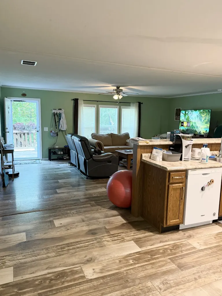 250 Clifford Dykes Road Tracy City TN 37387
