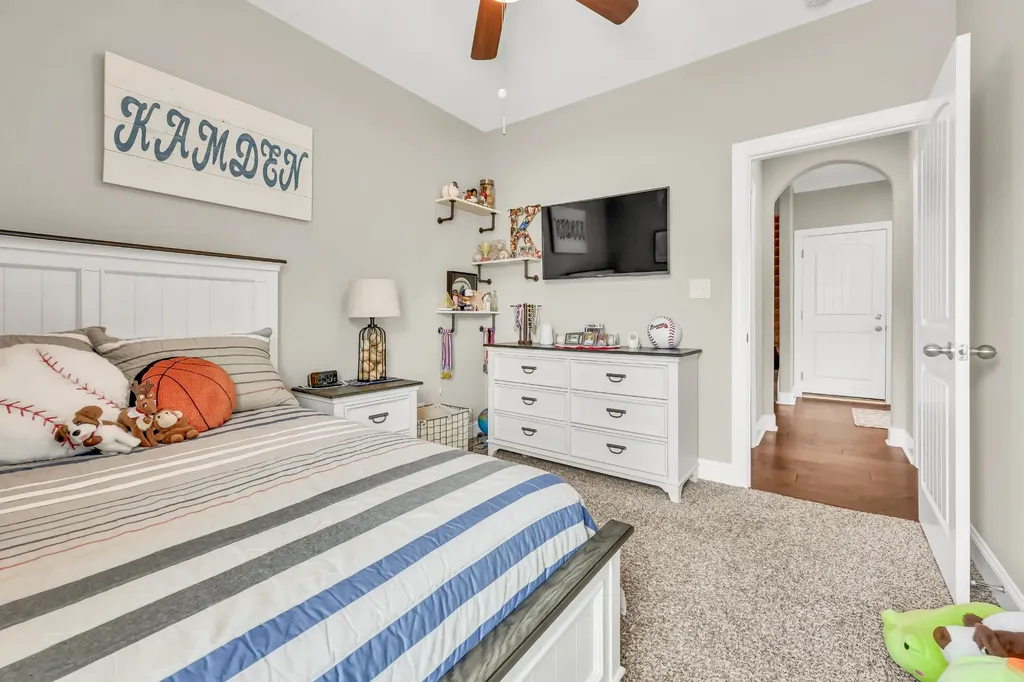 232 Ledina Court Clarksville TN 37043