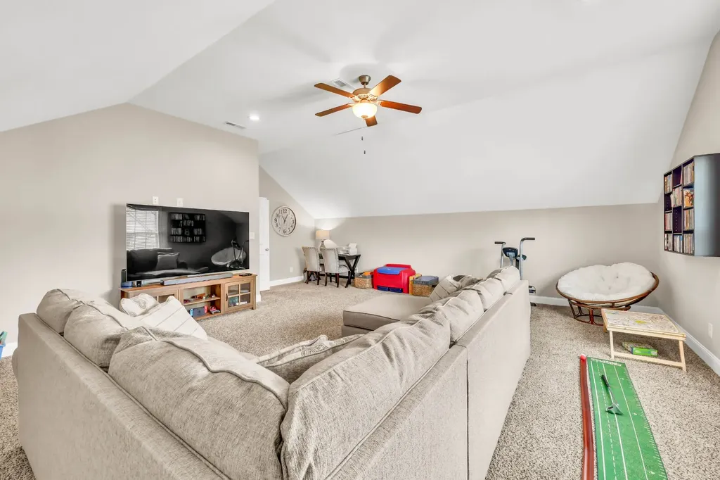 232 Ledina Court Clarksville TN 37043