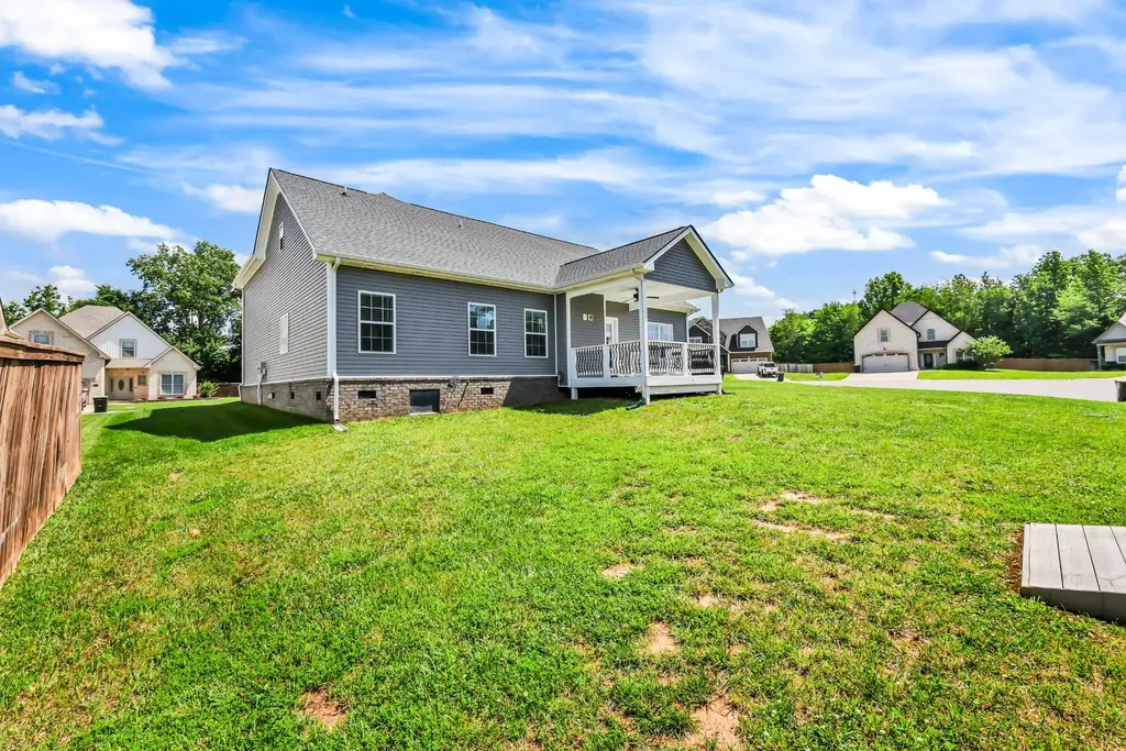 232 Ledina Court Clarksville TN 37043