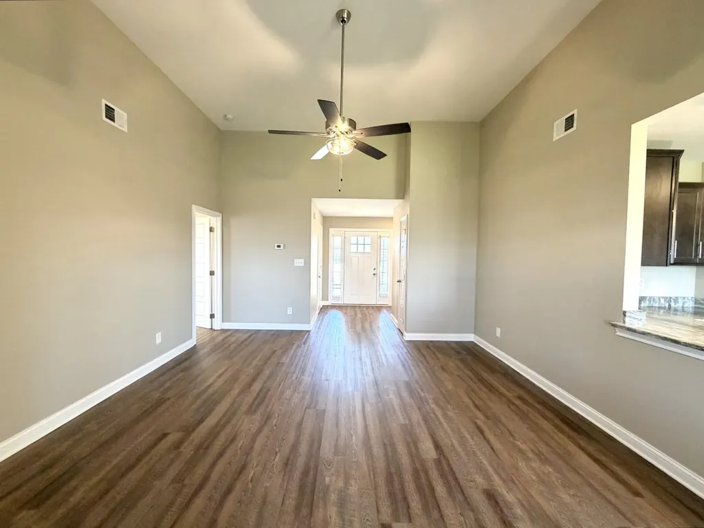 1961 Sydney Louise Drive Clarksville TN 37042