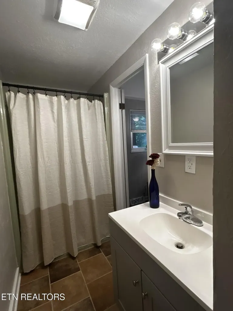 112 Tanasi Lane Andersonville TN 37705