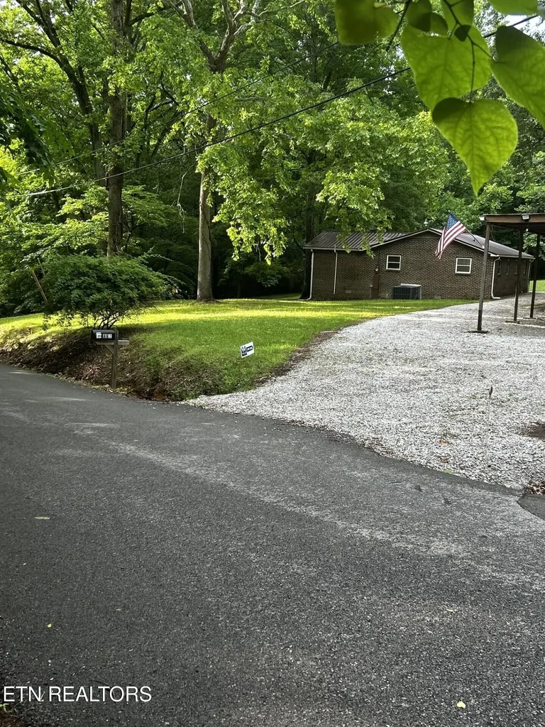 112 Tanasi Lane Andersonville TN 37705