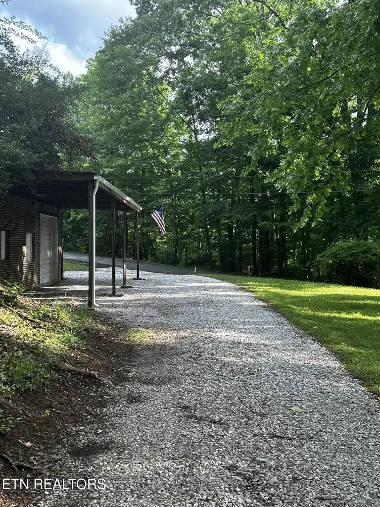 112 Tanasi Lane Andersonville TN 37705
