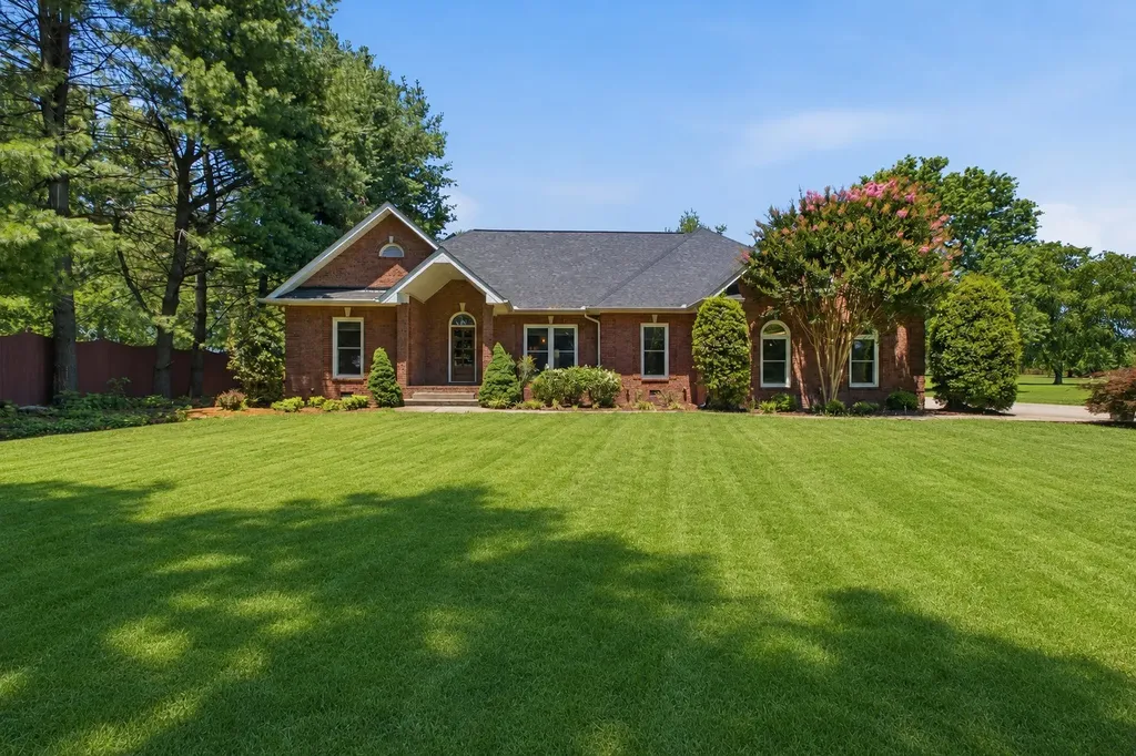 213 Bradshaw Road Lebanon TN 37087