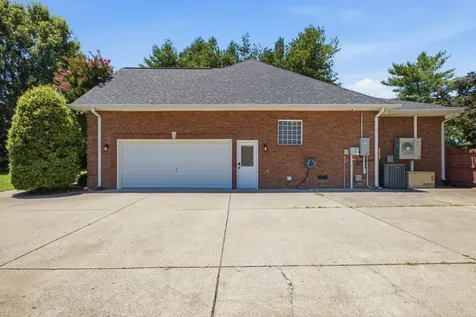 213 Bradshaw Road Lebanon TN 37087