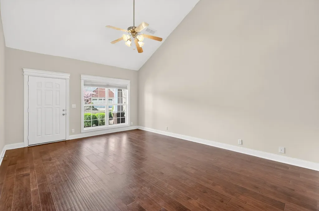 306 Whiteamore Run Murfreesboro TN 37128