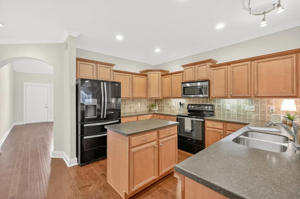 306 Whiteamore Run Murfreesboro TN 37128