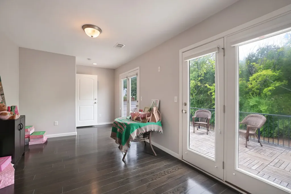 200 Cedar Place Row Nashville TN 37221