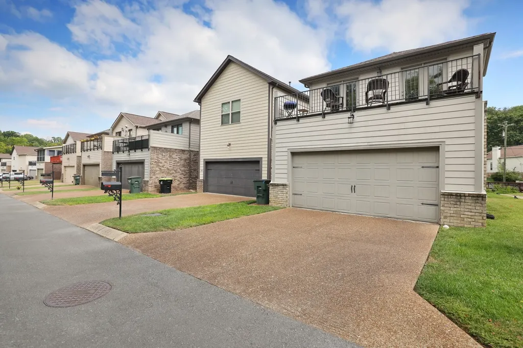 200 Cedar Place Row Nashville TN 37221