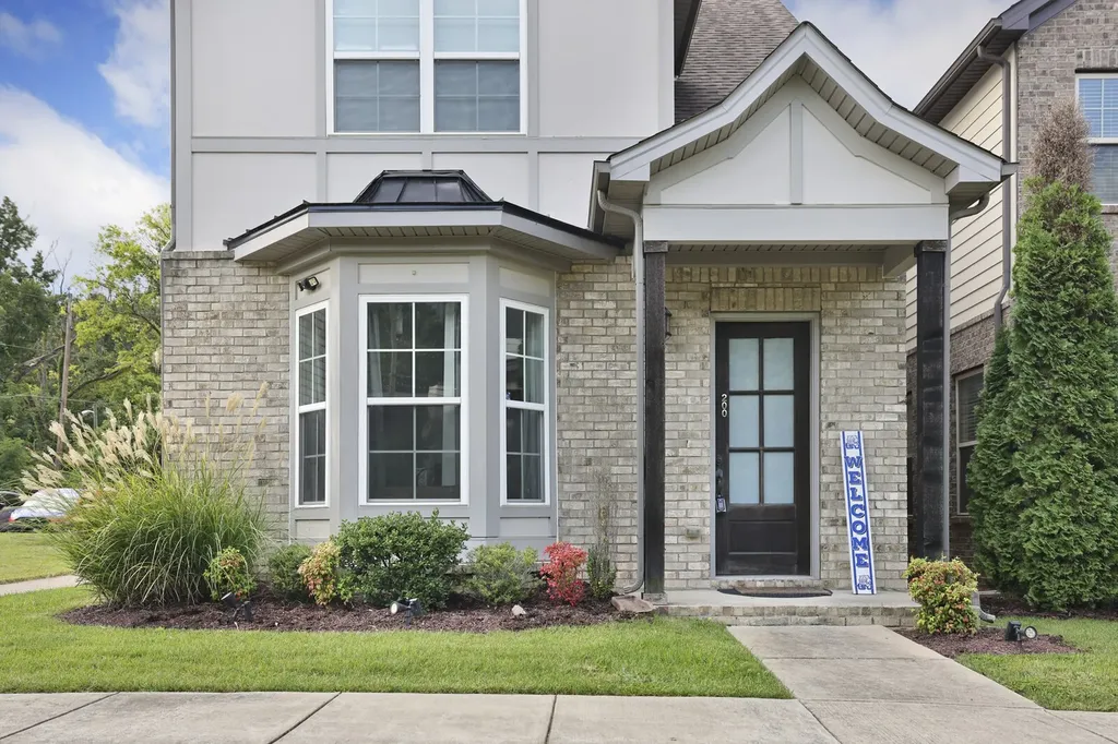 200 Cedar Place Row Nashville TN 37221