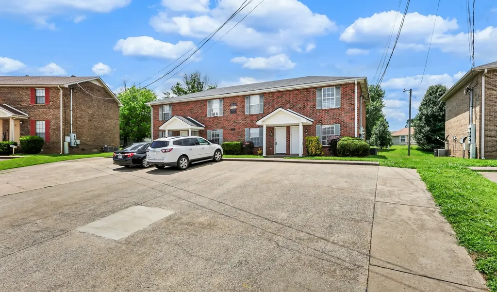 371 Peabody Drive Clarksville TN 37042