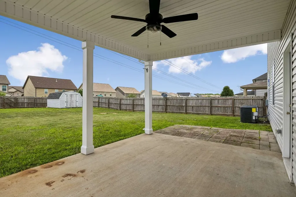 1240 Winterset Drive Clarksville TN 37040