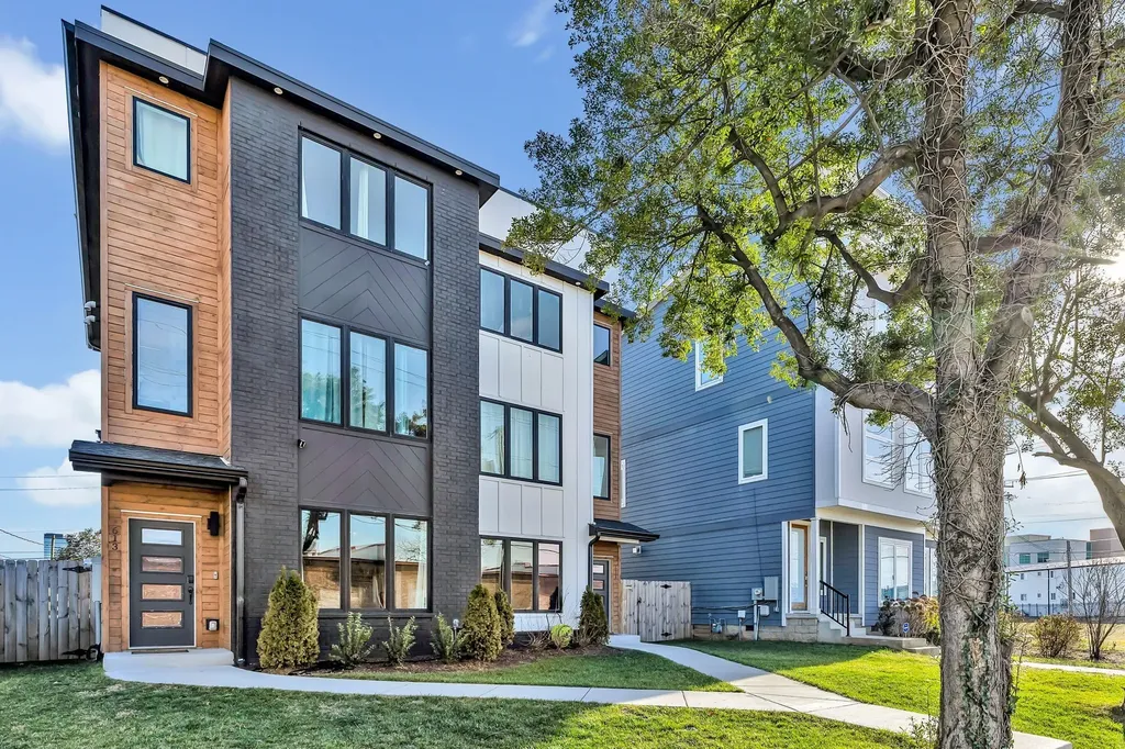611 21st Ave, N Nashville TN 37203