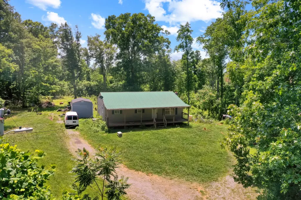 380 Shady Lane Gainesboro TN 38562