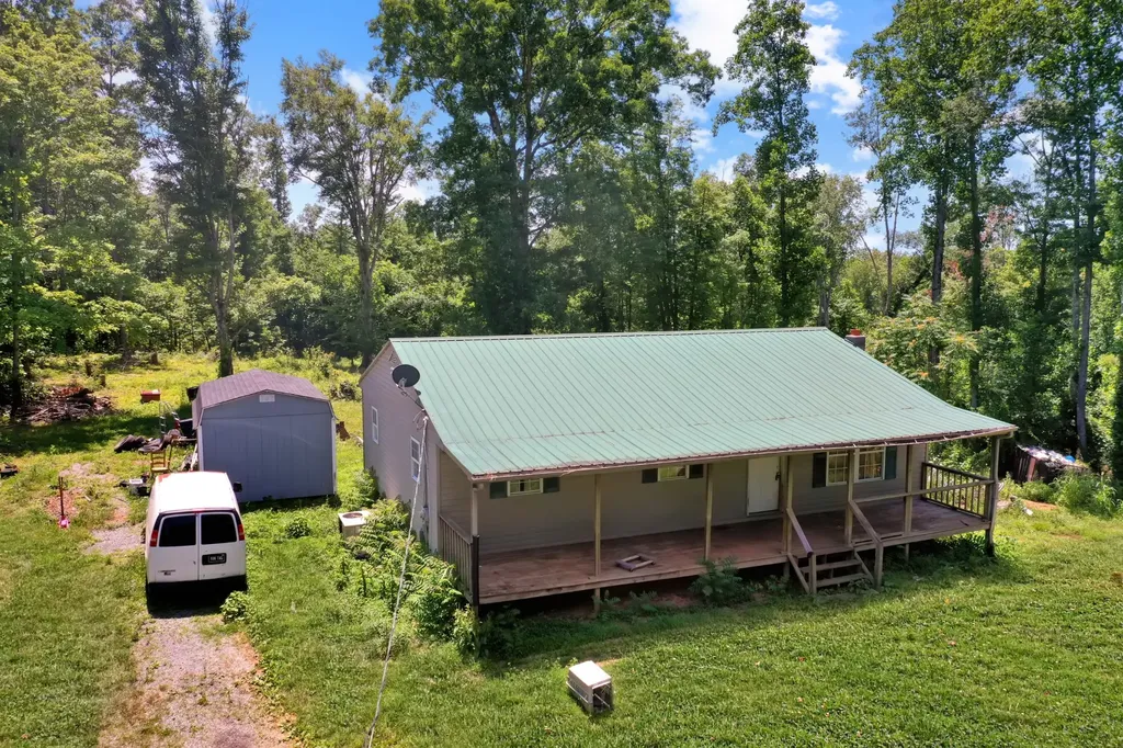 380 Shady Lane Gainesboro TN 38562