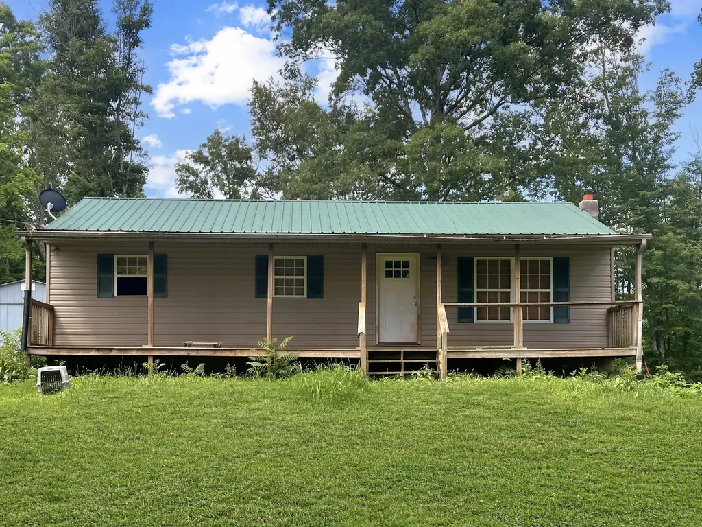 380 Shady Lane Gainesboro TN 38562