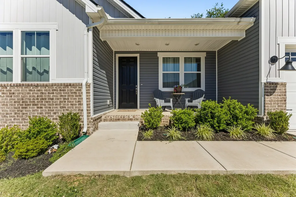 3020 Fernwood Lane Columbia TN 38401