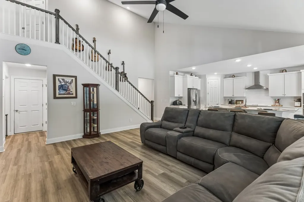 3020 Fernwood Lane Columbia TN 38401