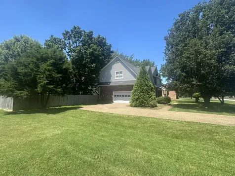 202 Quincy Drive Hopkinsville KY 42240