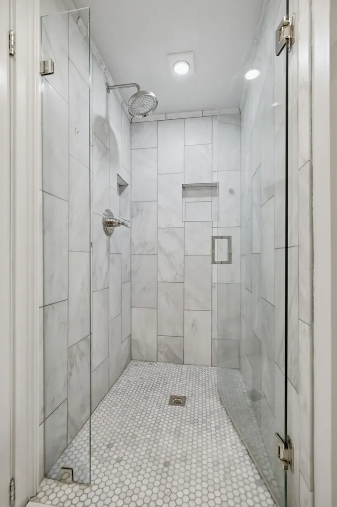 2003 Sweetbriar Avenue Nashville TN 37212