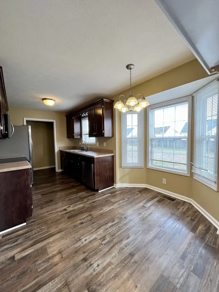 3643 Cindy Jo Dr, S Clarksville TN 37040