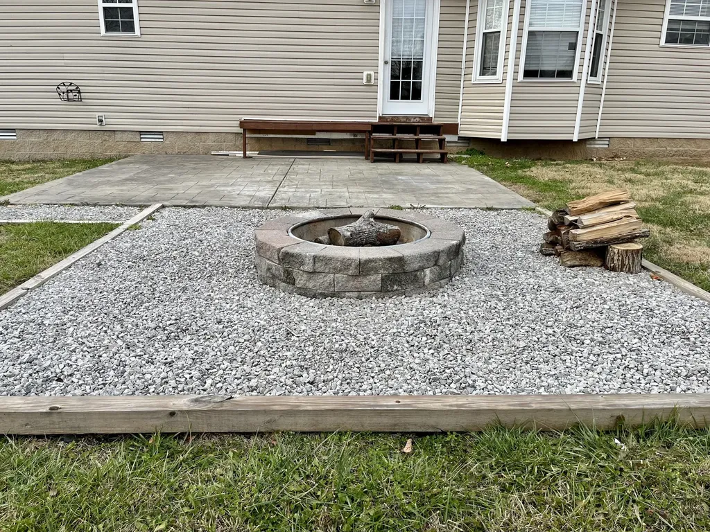 3643 Cindy Jo Dr, S Clarksville TN 37040