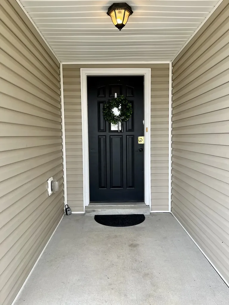 3643 Cindy Jo Dr, S Clarksville TN 37040