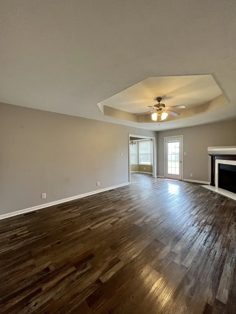 3643 Cindy Jo Dr, S Clarksville TN 37040