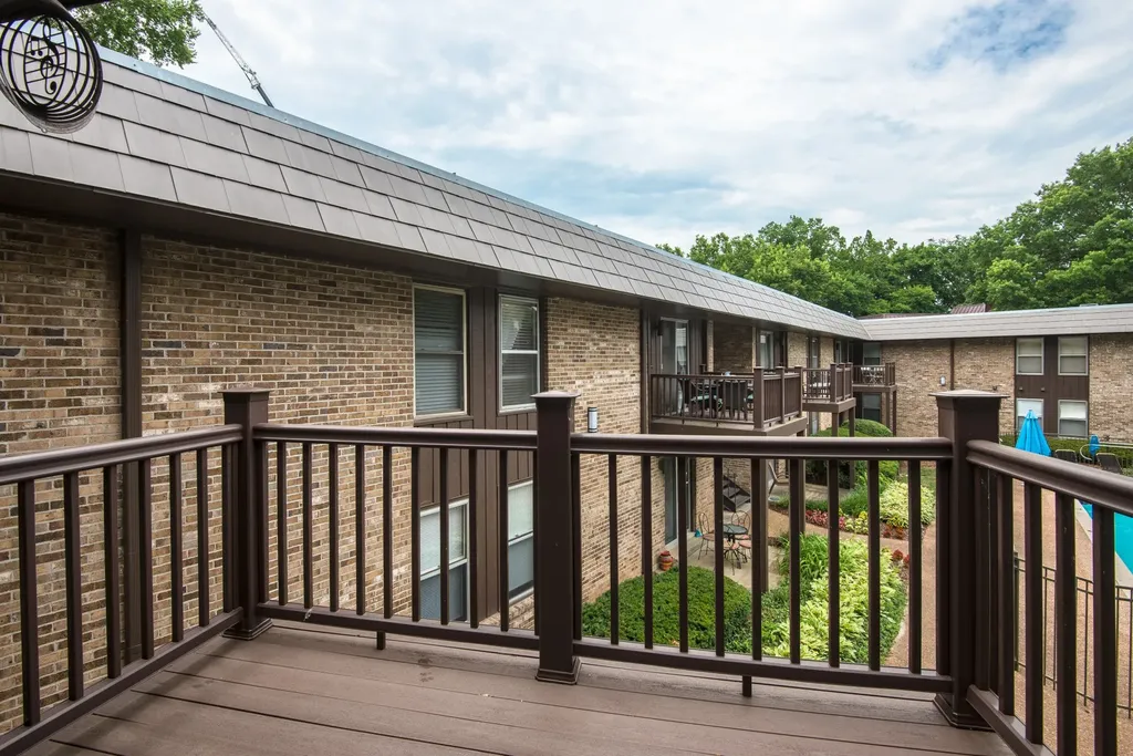 3901 Whitland Avenue Nashville TN 37205
