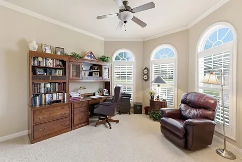 1097 Nealcrest Circle Spring Hill TN 37174