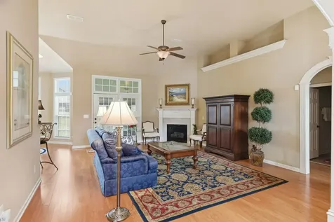 1097 Nealcrest Circle Spring Hill TN 37174