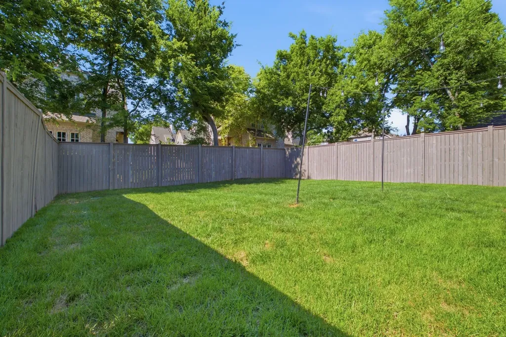 916B Gale Lane Nashville TN 37204