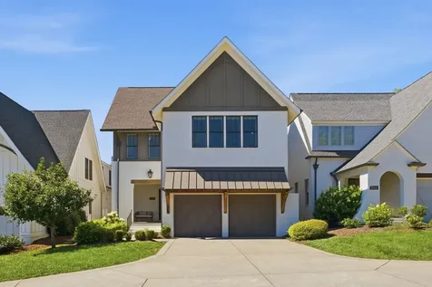 916B Gale Lane Nashville TN 37204