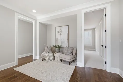 916B Gale Lane Nashville TN 37204