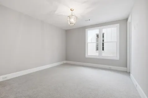 916B Gale Lane Nashville TN 37204