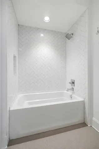 916B Gale Lane Nashville TN 37204