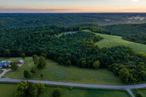 7810 W Lick Creek Road Primm Springs TN 38476