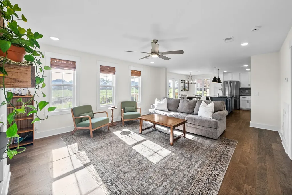 354 Frontier Drive Clarksville TN 37043